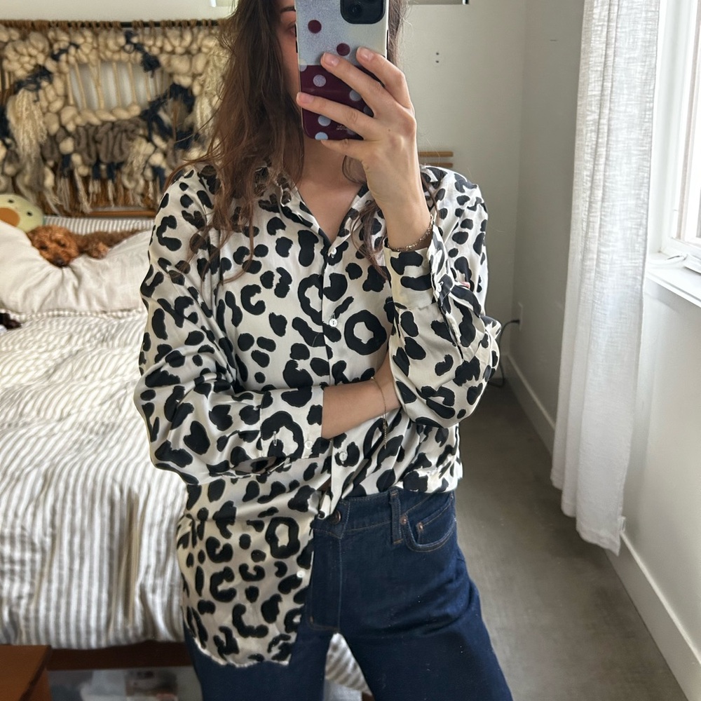 Zara silky cheetah button down XS